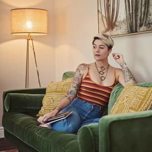 Meet your Posher, Elizabeth